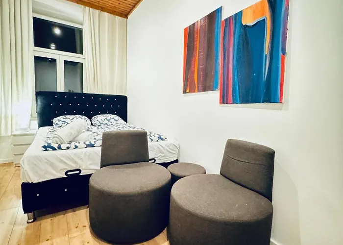 Apartment Elegant 5-bedroom Near Kaufpark Alterlaa Vienna