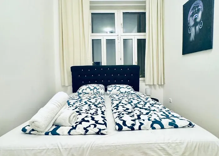 Apartment Elegant 5-bedroom Near Kaufpark Alterlaa *