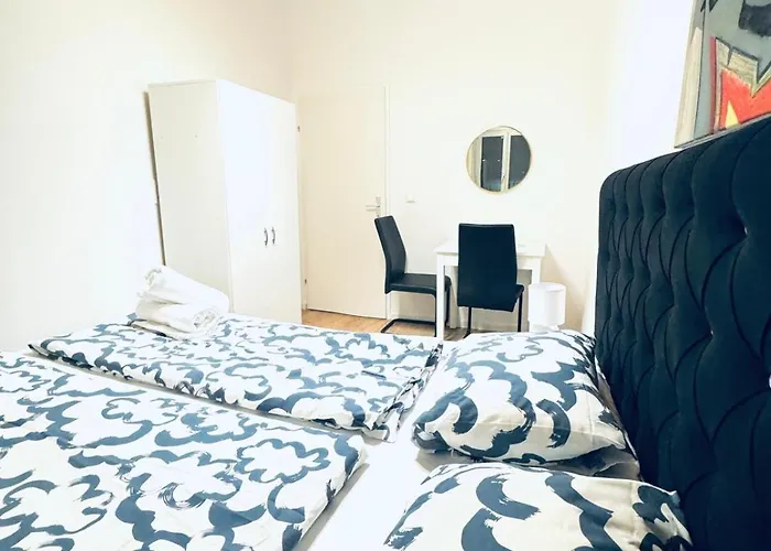 Apartment Elegant 5-bedroom Near Kaufpark Alterlaa Vienna