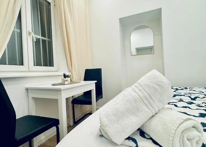 Apartment Elegant 5-bedroom Near Kaufpark Alterlaa
